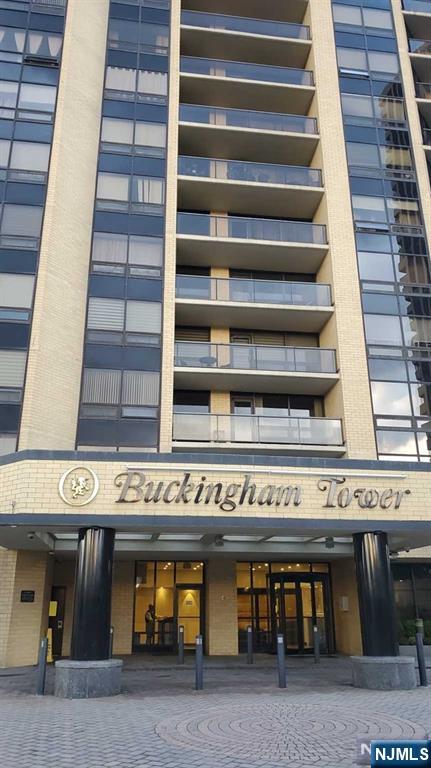 800 Palisade Avenue 23B - Photo 2