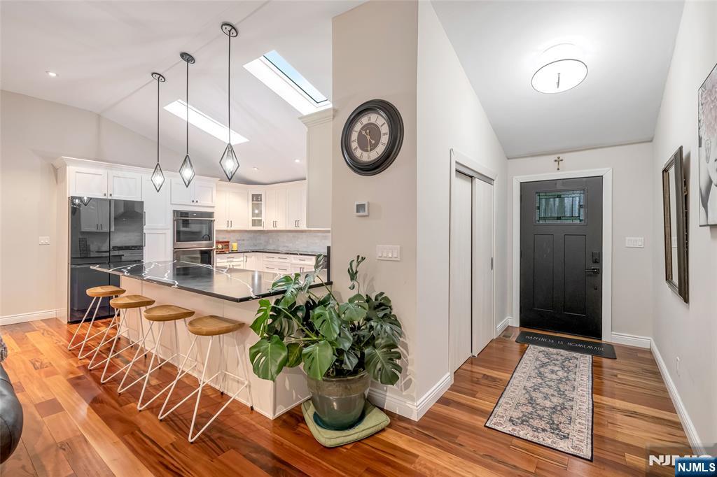 Homes for sale in Wyckoff, NJ | 137 Elmwood Pl, Wyckoff, NJ 07481 | MLS# 25029216