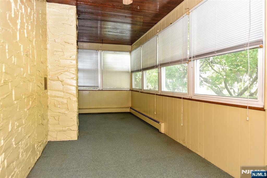 Homes for sale in Mahwah, NJ | 79 N Ramapo, Mahwah, NJ 07430 | MLS# 25029252