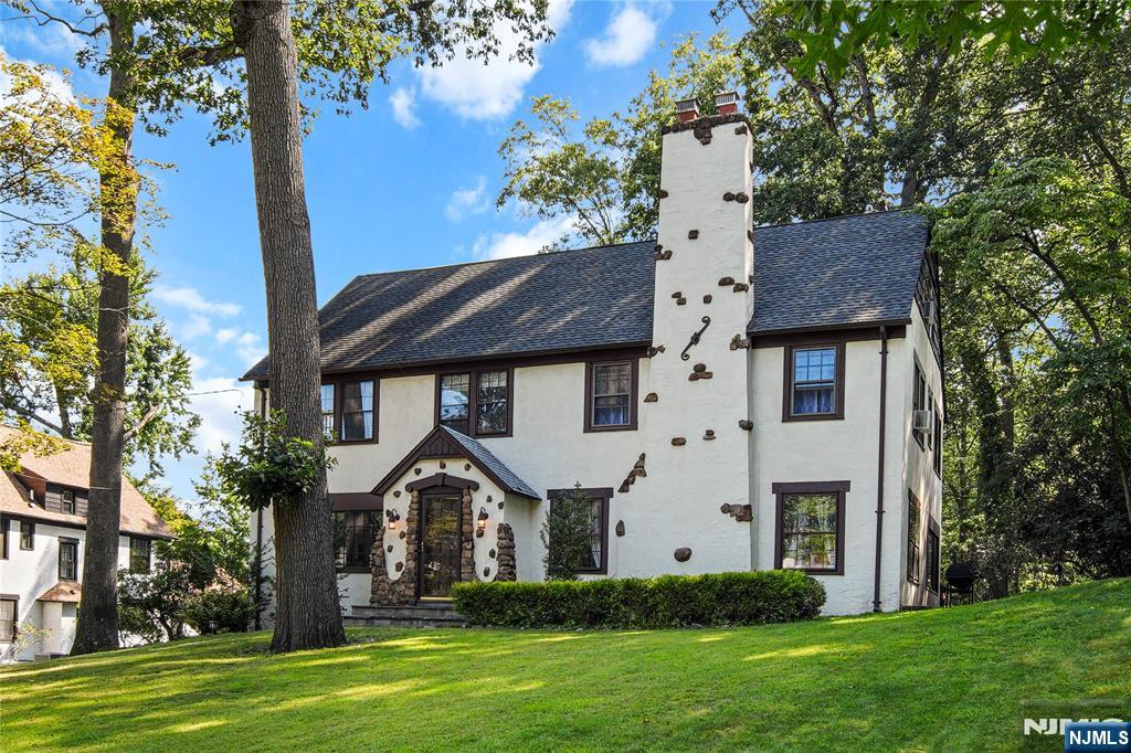 150 W 5th, Roselle, NJ, 07202