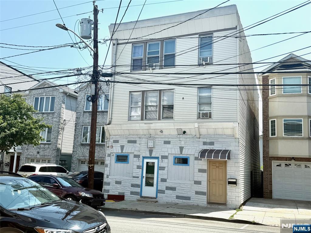 Rosa Agency Listings