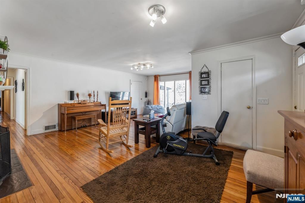 58 Taillon Terrace - Photo 3