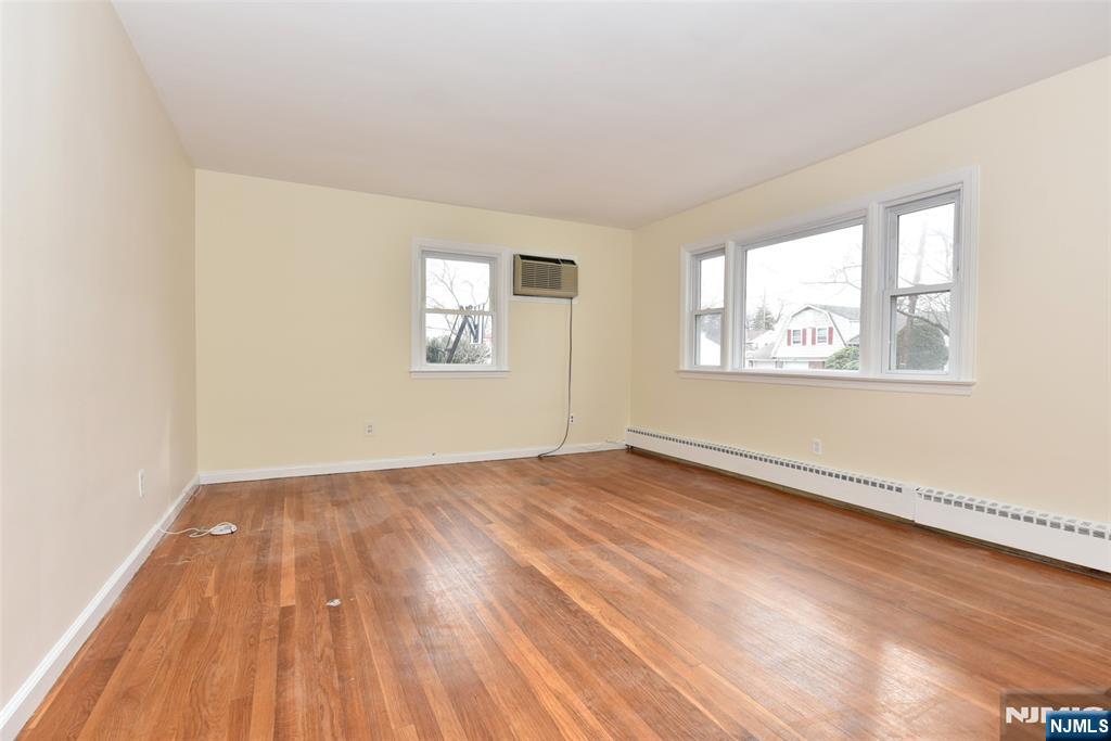 685 Mabie Street - Photo 3