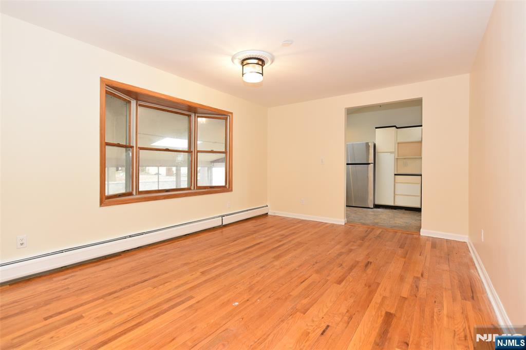 685 Mabie Street - Photo 5