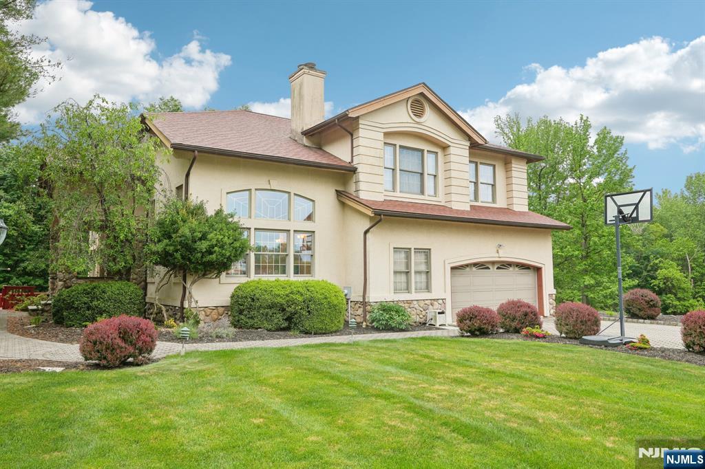 45 Dykers Farm Rd