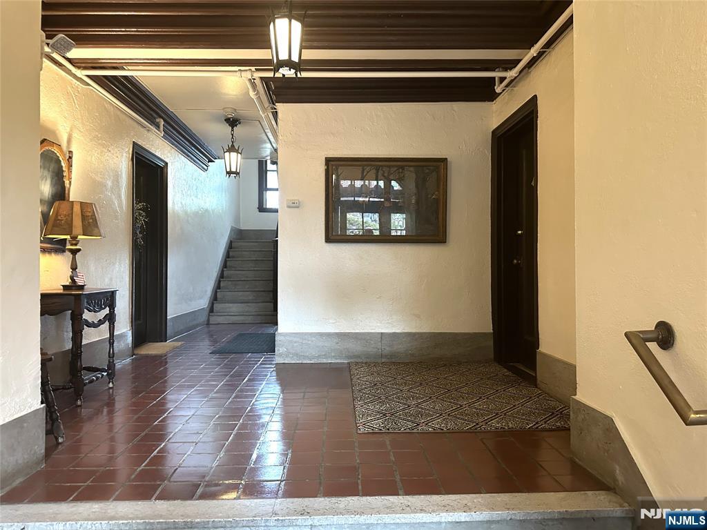 275 Engle Street J4 - Photo 4