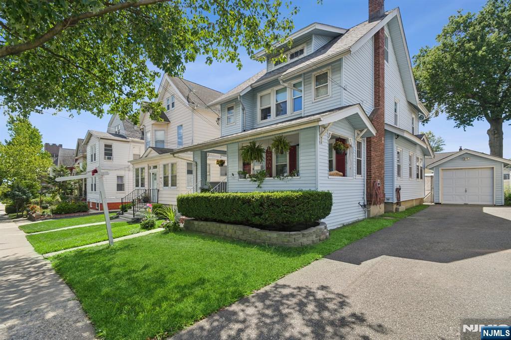 Homes for sale in Kearny, NJ | 100 Laurel Ave, Kearny, NJ 07032 | MLS# 25030653