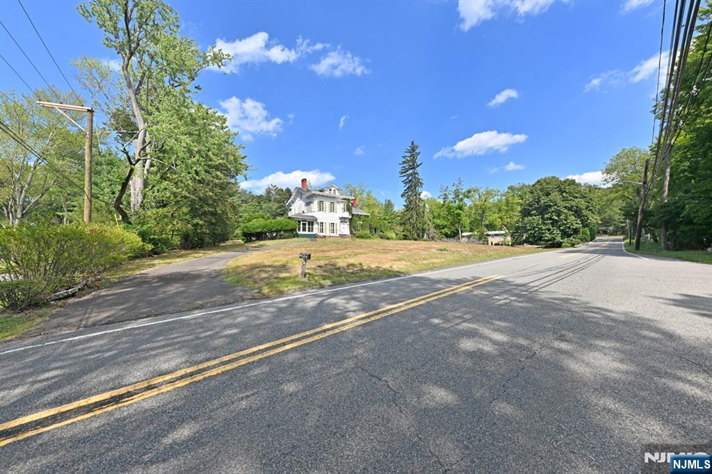235 Wearimus Road — photo 8