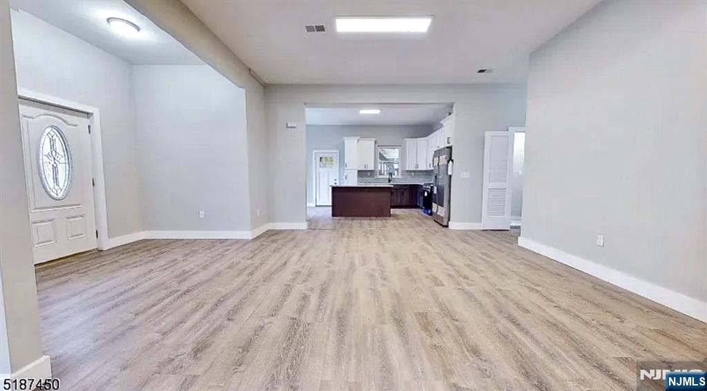 58 Park Avenue - Photo 2