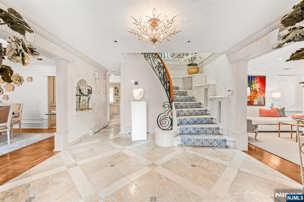 22 Fawn Drive - Photo 2