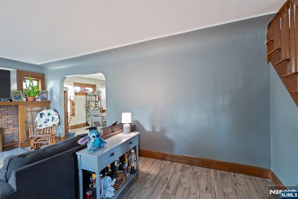 65 Ernst Avenue - Photo 5