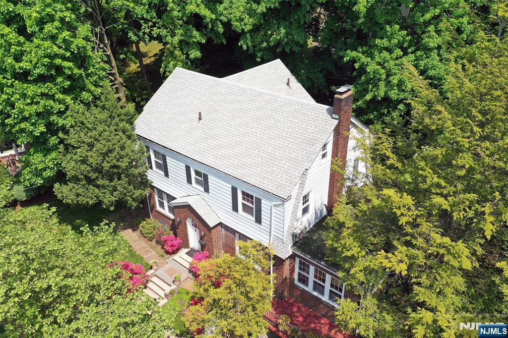 85 Paulin Boulevard, Leonia, NJ, 07605