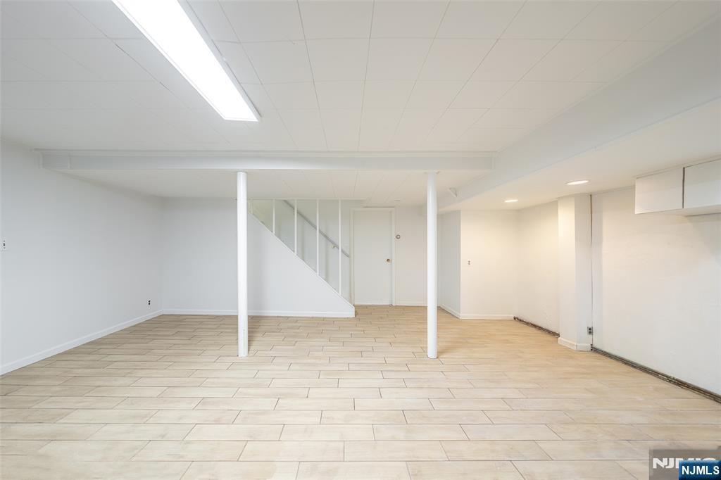 85 Paulin Boulevard, Leonia, NJ, 07605