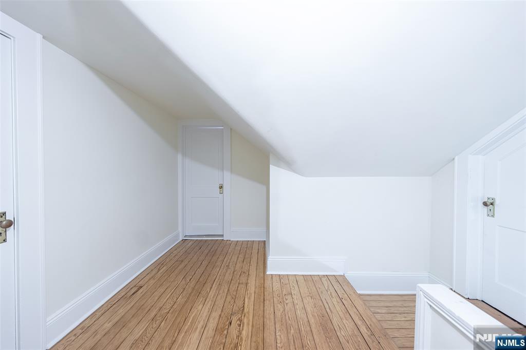 85 Paulin Boulevard, Leonia, NJ, 07605