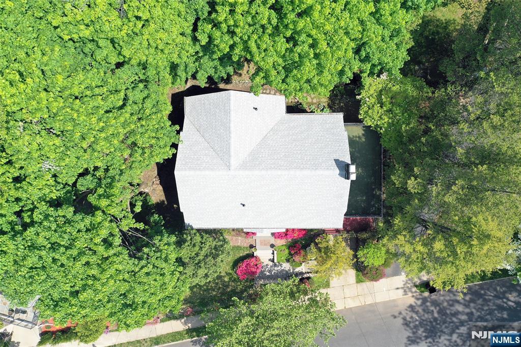 85 Paulin Boulevard, Leonia, NJ, 07605