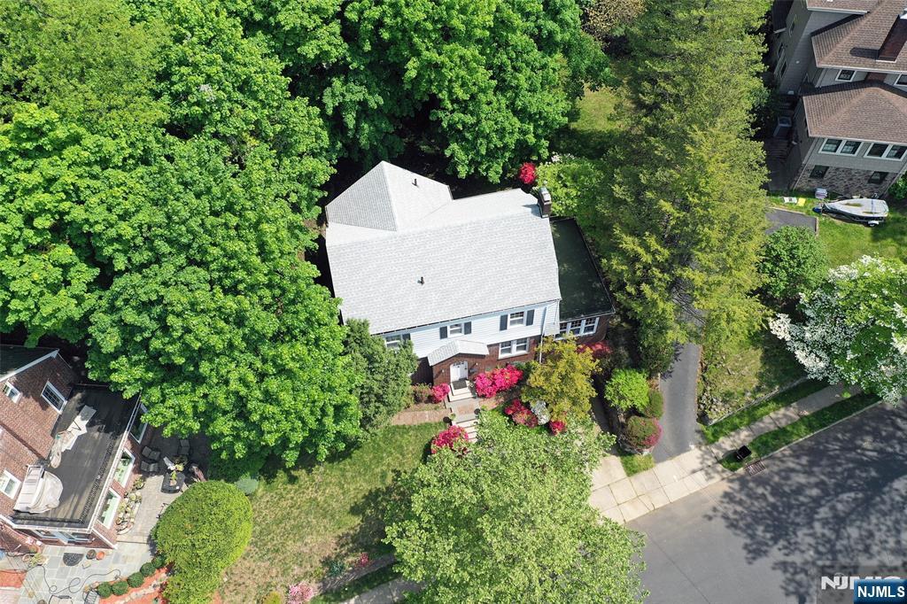 85 Paulin Boulevard, Leonia, NJ, 07605