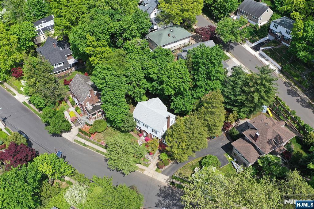 85 Paulin Boulevard, Leonia, NJ, 07605