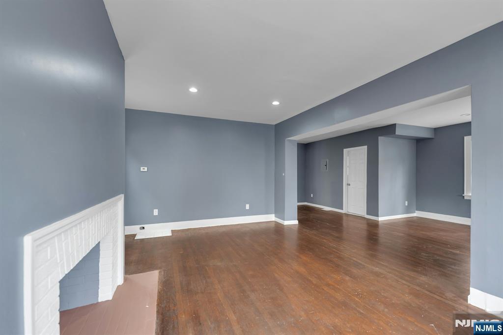 513 Sandford - Photo 5