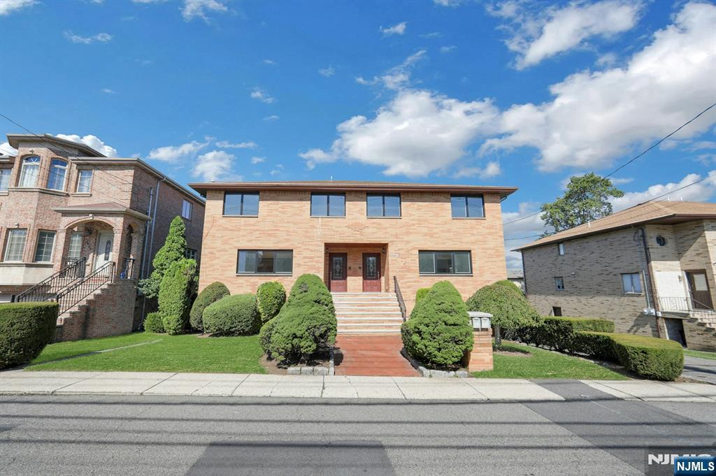 2413 Hammett Avenue A - Photo 2