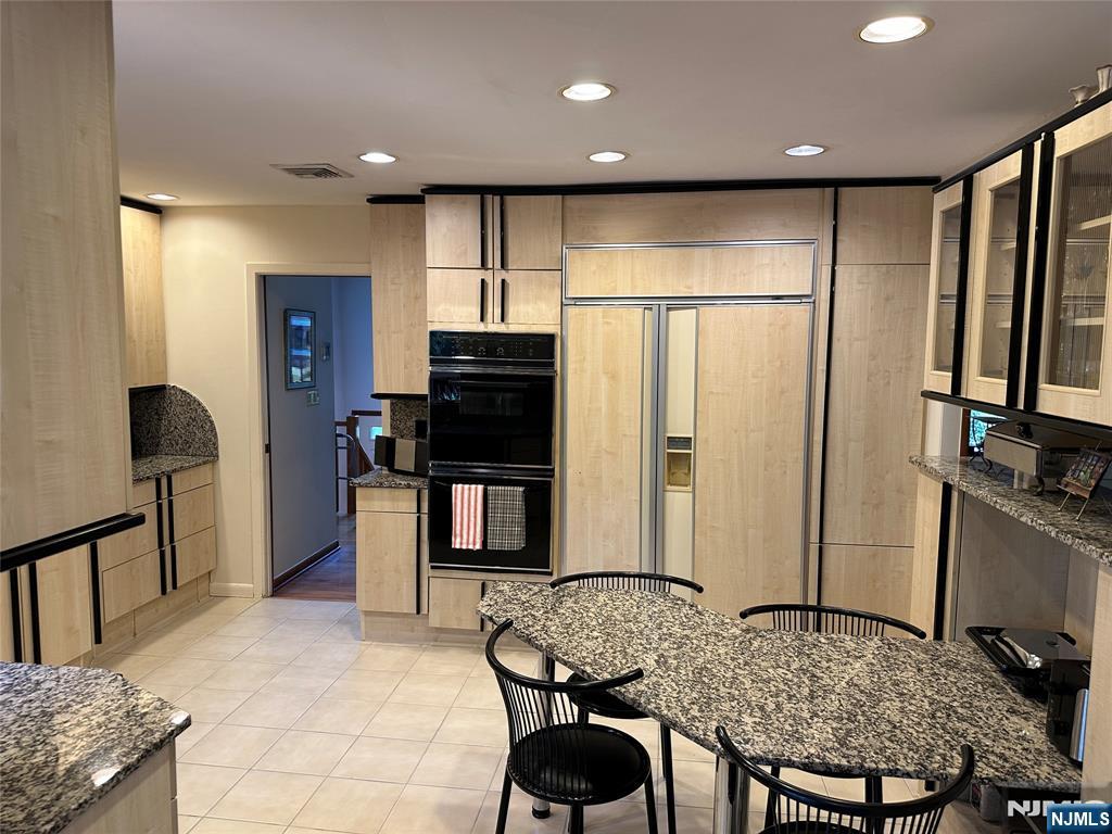 26 Daniel Court, Woodcliff Lake, NJ, 07677