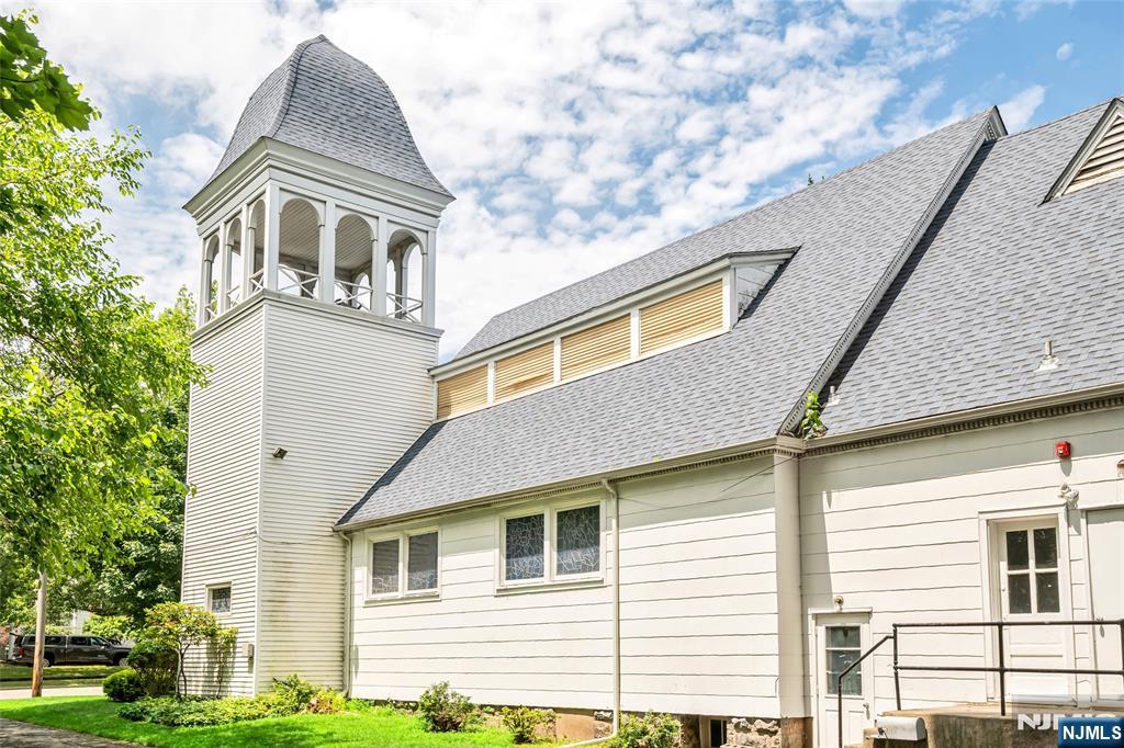 283 Harrington Avenue, Closter, NJ, 07624