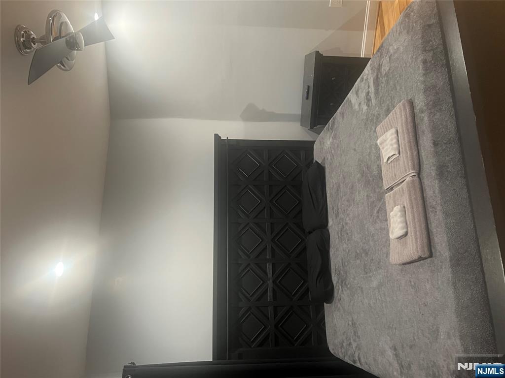 753 11th Street 3rd Floor - Photo 3