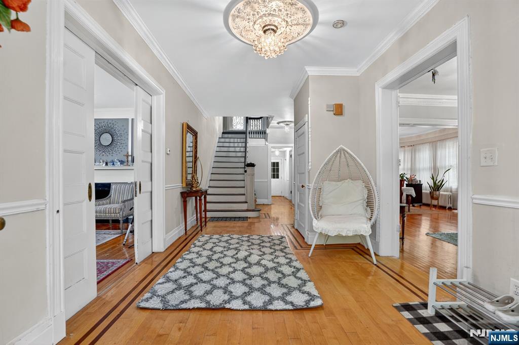 285 Maple Street - Photo 4