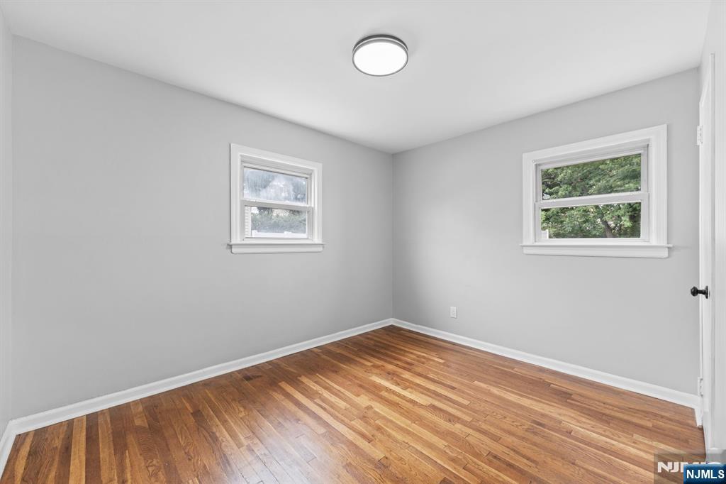 18 Farmingdale Avenue