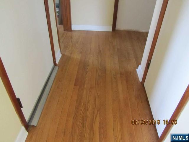 494 Hobson Hobson Avenue - Photo 3