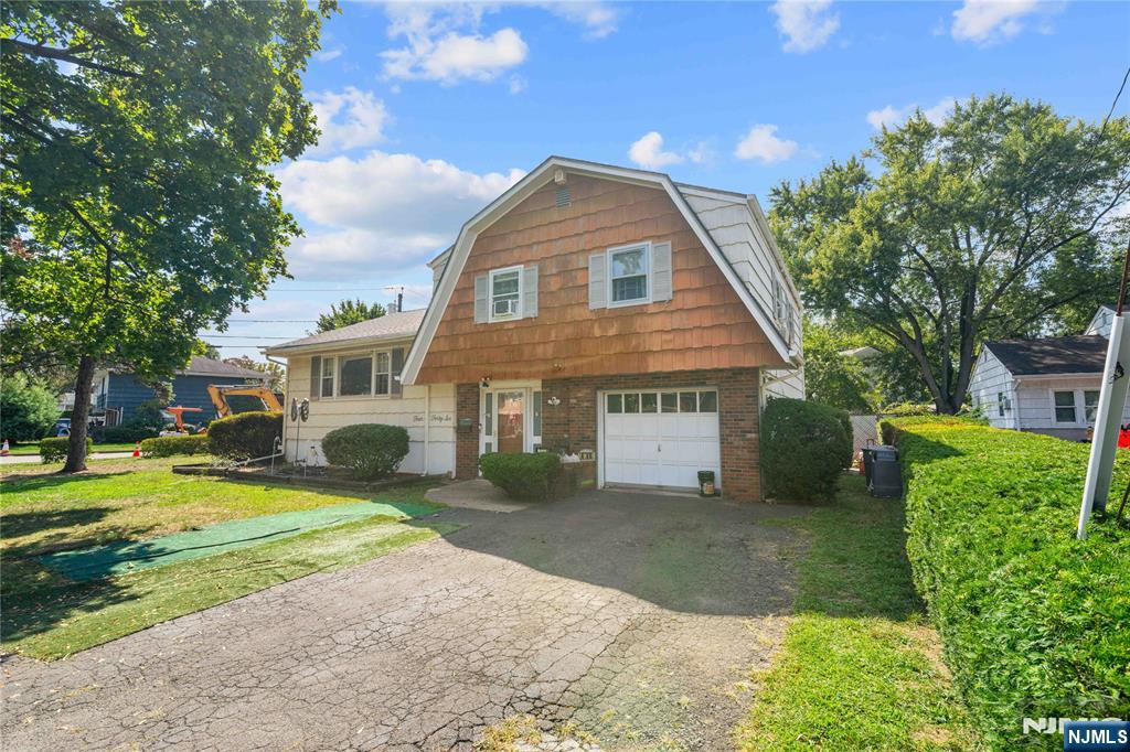 4-46 Boyd Avenue - Photo 2