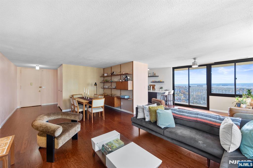 200 Winston Drive 2403 - Photo 2