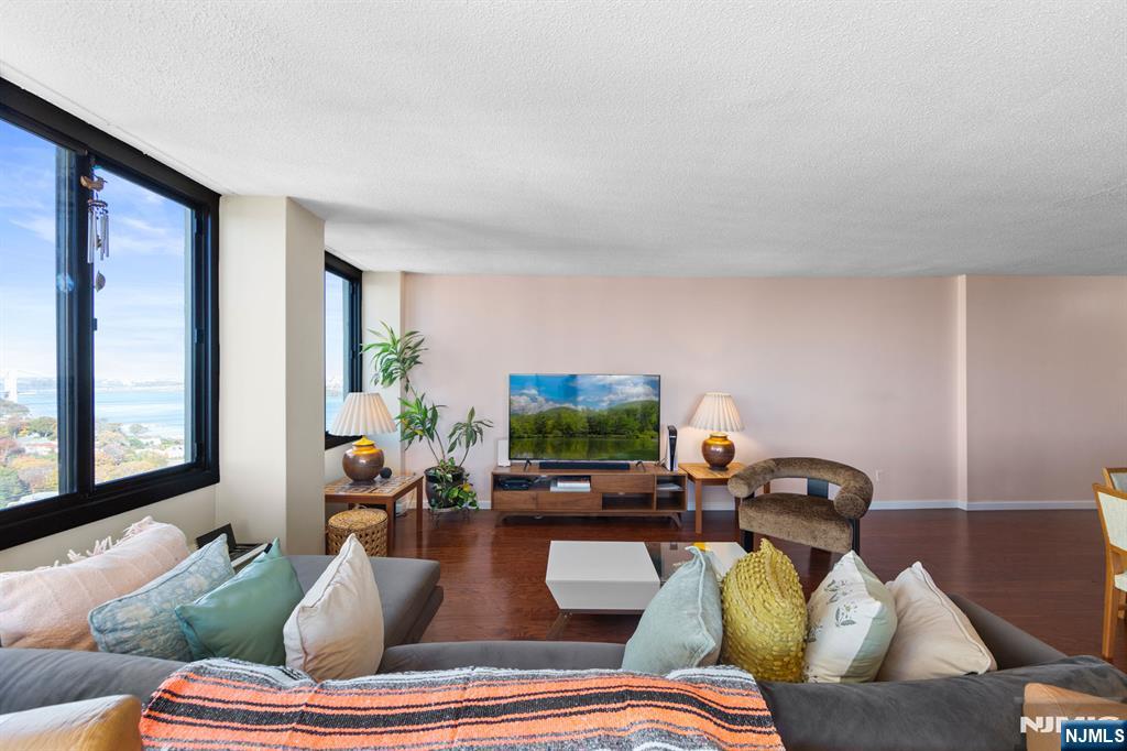 200 Winston Drive 2403 - Photo 5