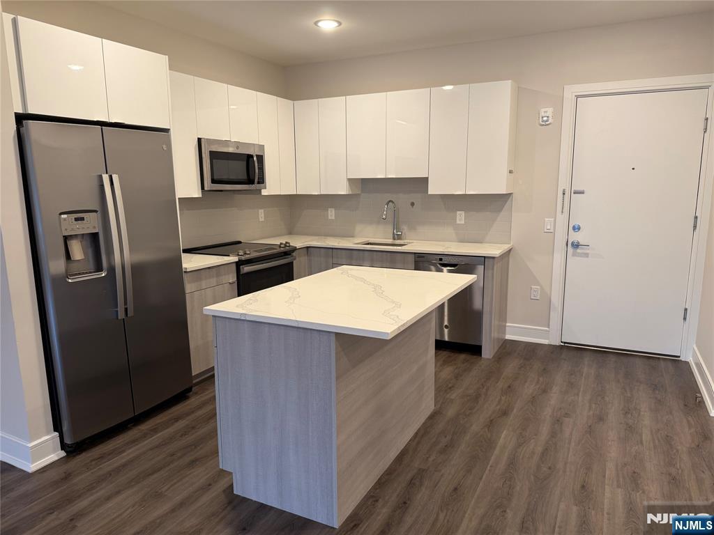 470 Main Street 510 - Photo 1