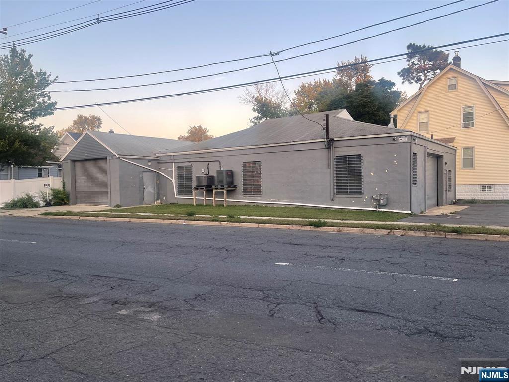 17 Grant Street - Photo 1