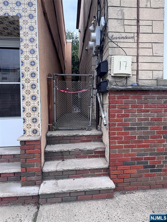 17 Green Court - Photo 2