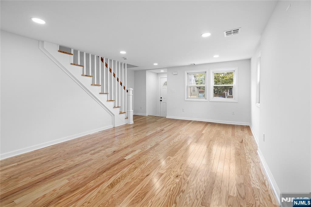 206 Linden Avenue - Photo 5