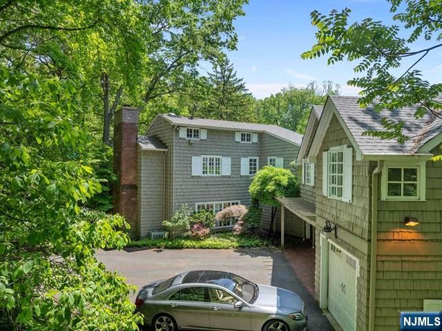 3 Lambs Lane, Cresskill, NJ 07626 Listing Photo  5