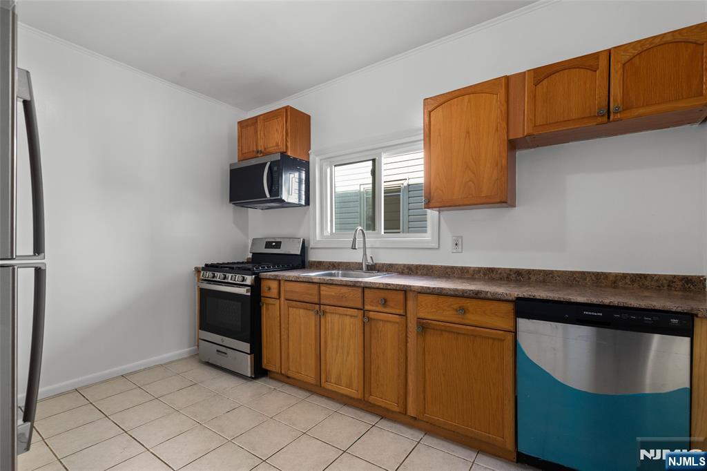 53 Rose Terrace, Newark, NJ, 07108