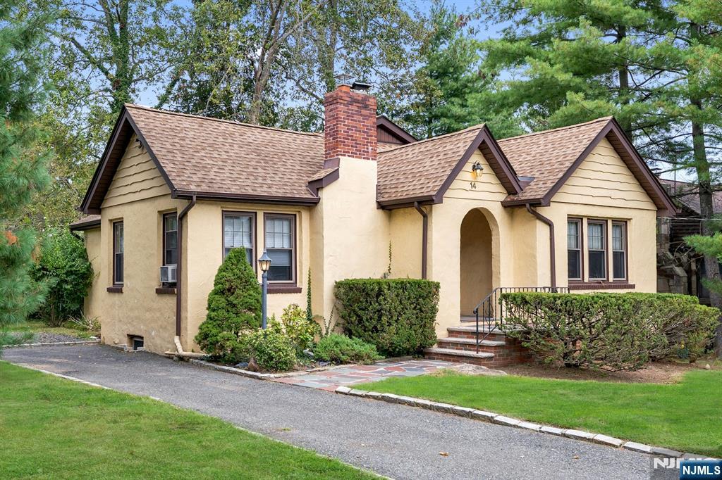 14 Burnet Hill Road - Photo 1