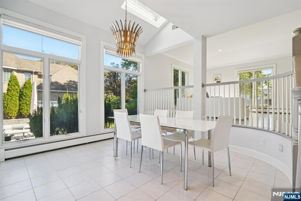 32 Laurie Drive - Photo 5