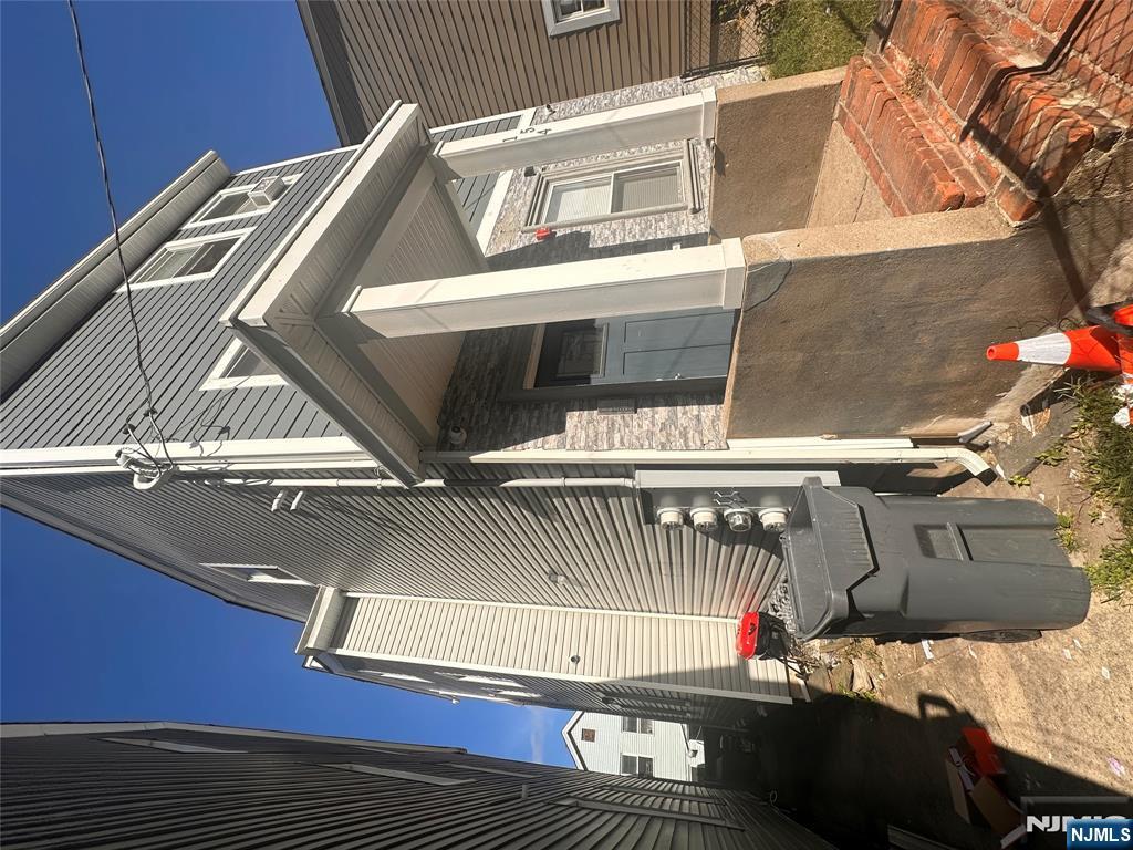 154 Butler Street - Photo 2