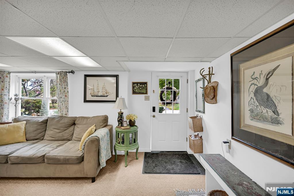 92 Lakeview Terrace, Oakland, NJ, 07436