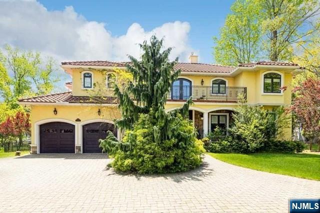 214 Durie Avenue, Closter, NJ, 07624