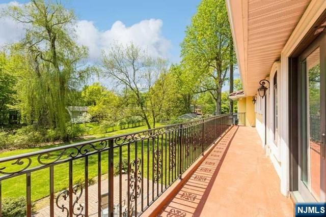 214 Durie Avenue, Closter, NJ, 07624