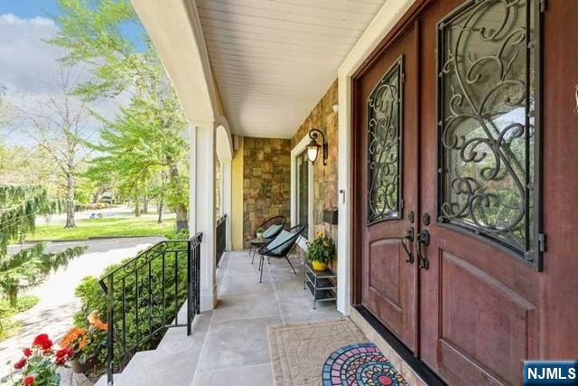 214 Durie Avenue, Closter, NJ, 07624