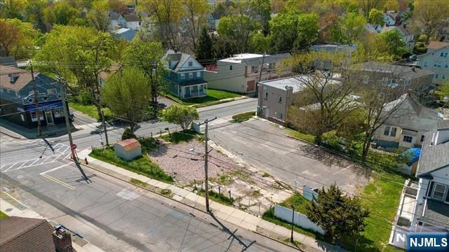 15 W Hamilton Ave, Englewood, NJ 07631