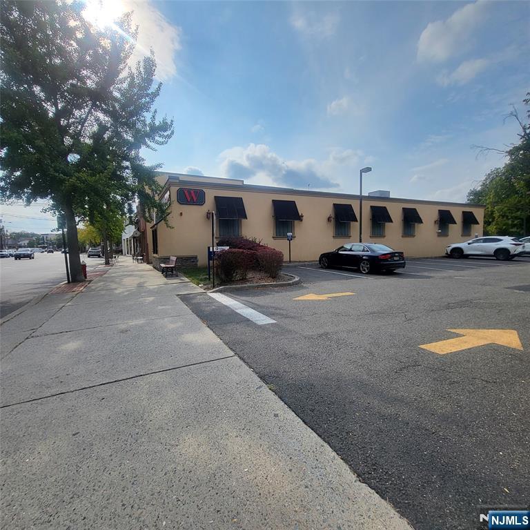 39 Highwood Avenue - Photo 5