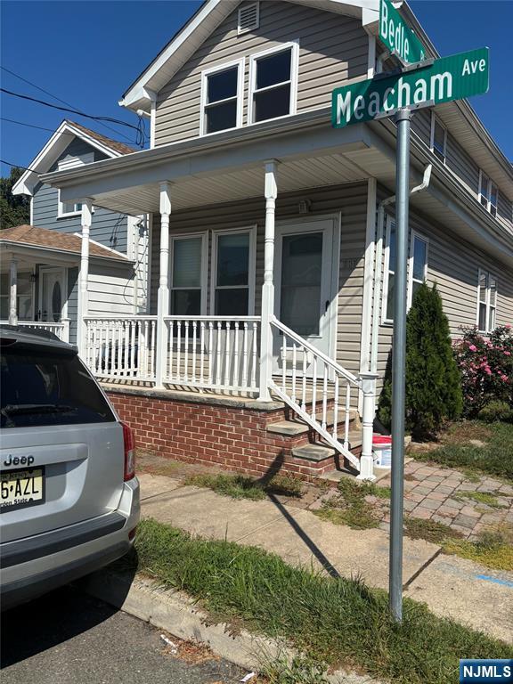 939 Meacham Avenue - Photo 1