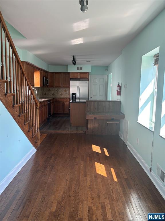 939 Meacham Avenue - Photo 4