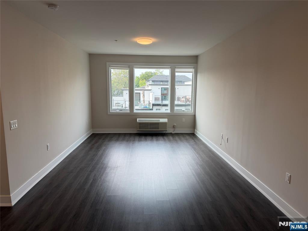 470 Main Street 515 - Photo 3